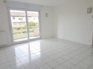 Purchase sale three-room apartment Buxerolles