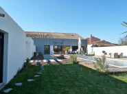 Purchase sale villa Rochefort