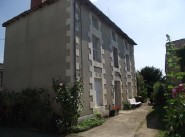 Purchase sale villa Vernon